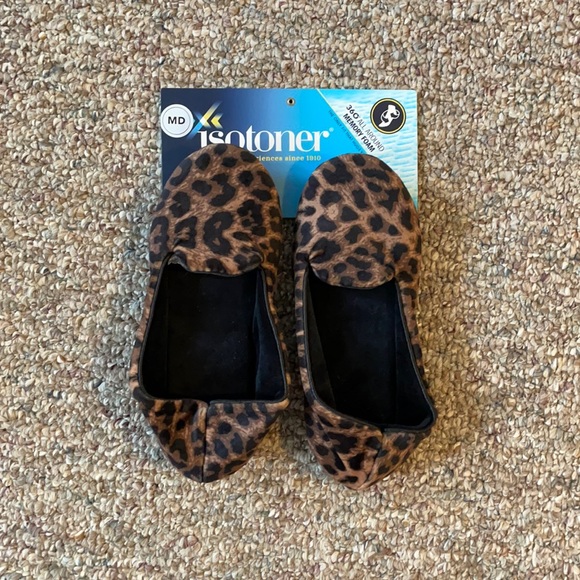 ISOTONER SKIPPERS - Picture 1 of 2